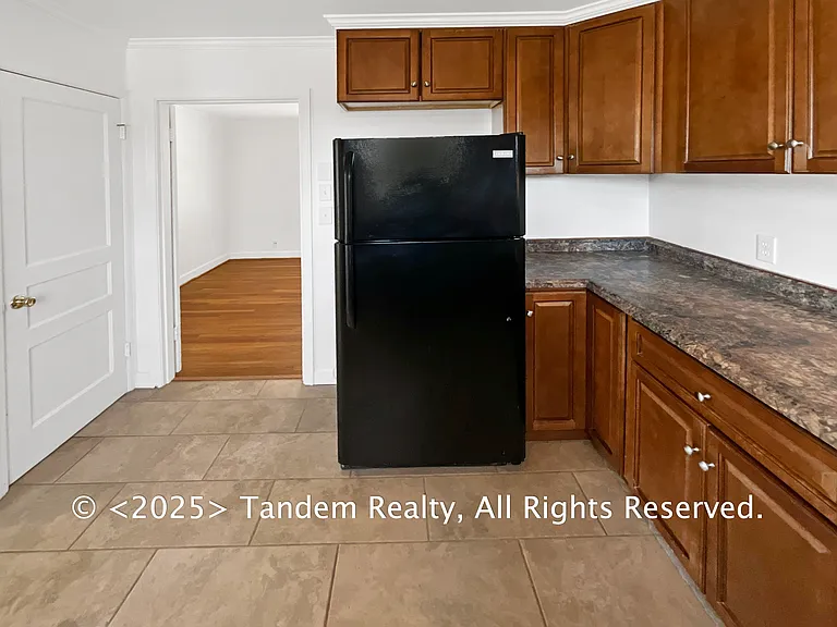 5049 Brevity Ln #5049 — Photo 6