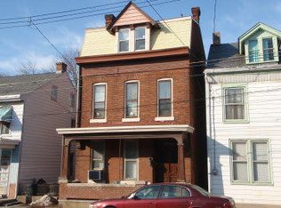 225 S 10th St, Lebanon, PA 17042