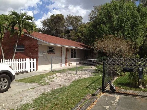 5th image of 5030 SW 26th Ave