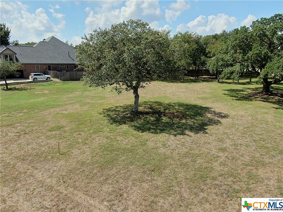 1st image of 2207 Sunrise Dr