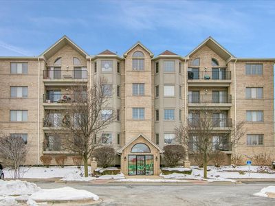 8515 Woodward Ave Unit 303, Woodridge, IL, 60517
