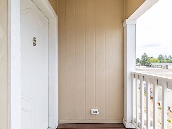 4th image of 3812 Bettie Ave #54