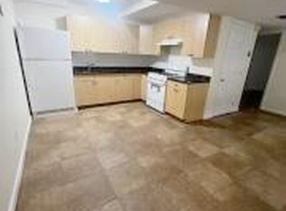 831 Rossville Ave, Staten Island, NY 10309