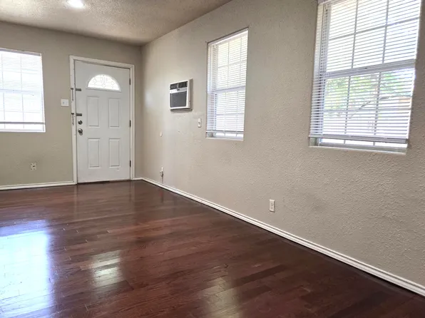 513 Wolf St #3, Killeen, TX 76541