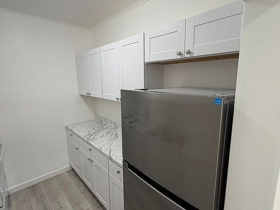 4th image of 1131 S N St #B