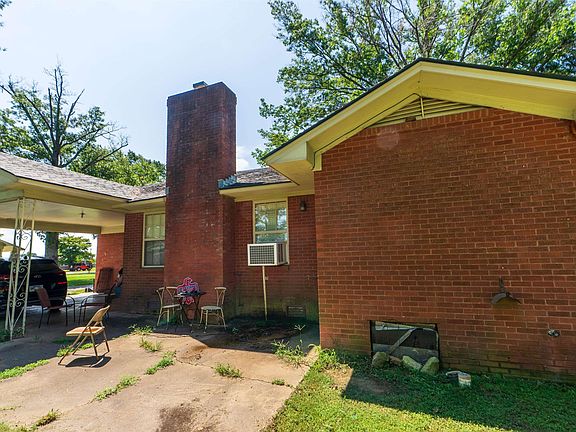4th image of 98 Lee Road 306 Rd