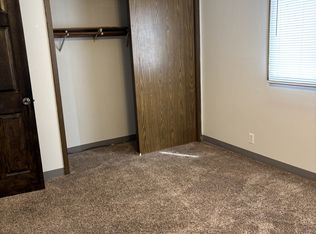 Trail Ridge - 1601-11, Cedar Rapids, IA 52402
