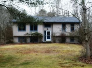 38 Giffords Corner Rd, Marion, MA 02738