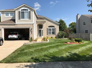 246 Paradise Pkwy, Oswego, IL 60543