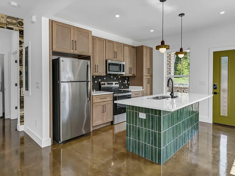 2466 Millwood Ave #A — Photo 52