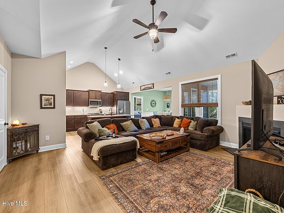 4th image of 508 Crystal Road