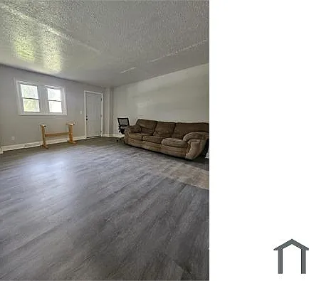1 bed, $1,028 — Photo 3