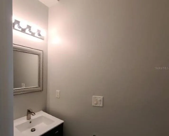3212 Town Ave — Photo 13