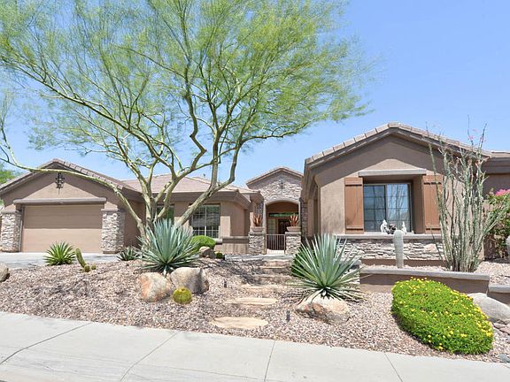 3rd image of 42323 N Bradon Ct