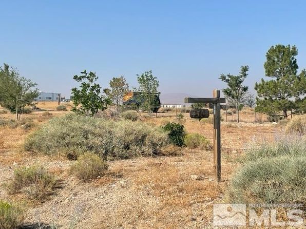 4505 Shirlee Ave, Silver Springs, NV 89429
