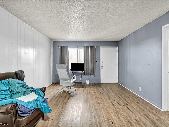 5th image of 3718 Hazelwood St APT 7