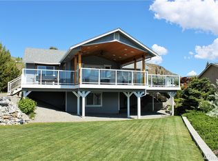 102 Wapato Pl, Chelan, WA 98816