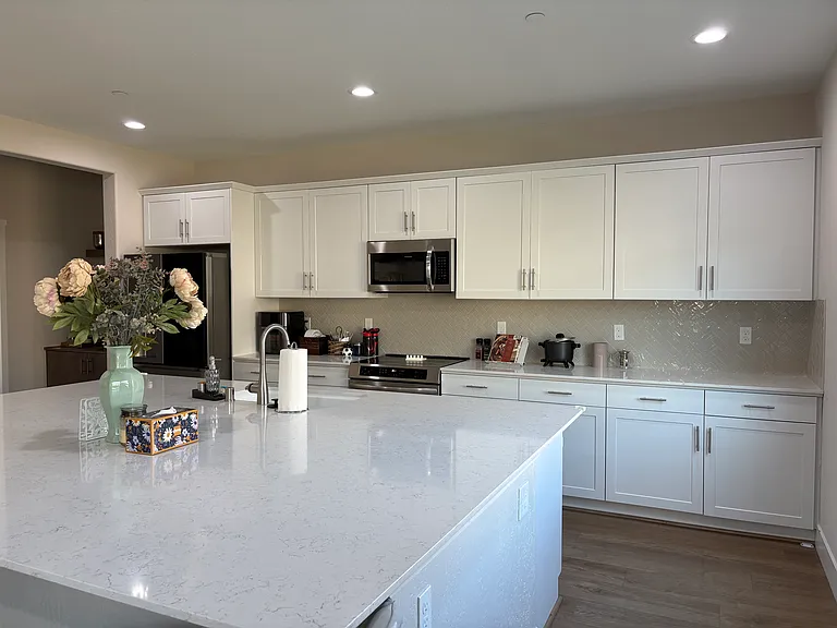 2875 E Colina Dr — Photo 10