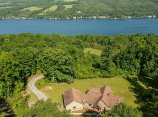 4620 Vine Rd, Penn Yan, NY 14527