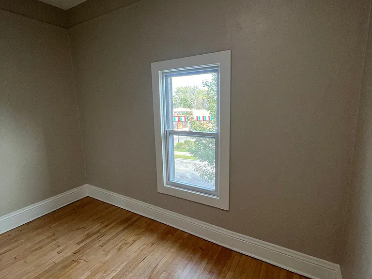 2821 S Ellen St — Photo 8