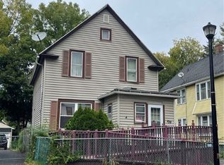 38 Sawyer St, Rochester, NY 14619