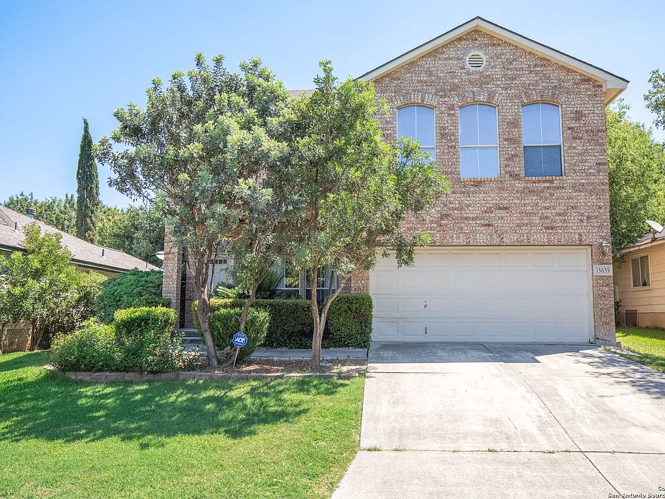 1st image of 13635 NE Mason Crest Dr