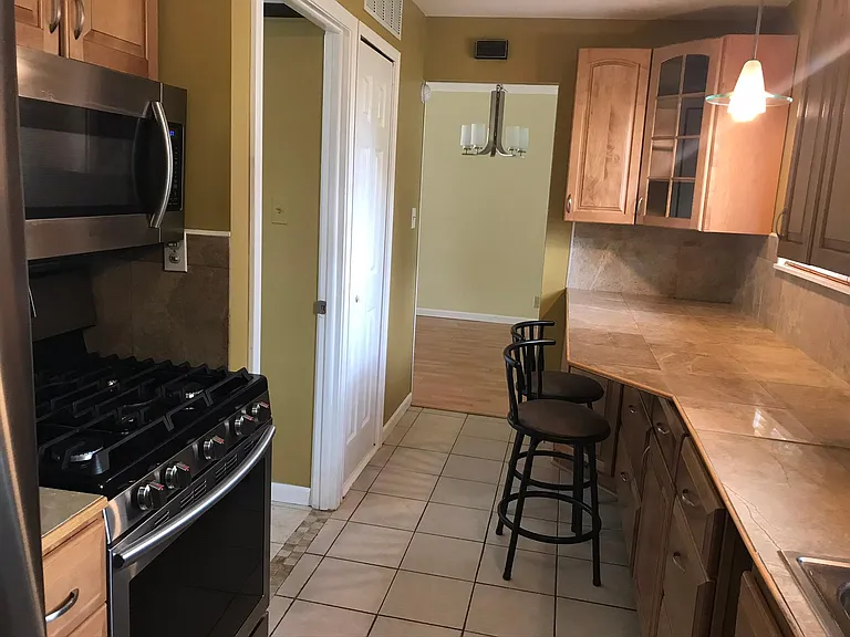 1318 Ranchland Dr — Photo 18