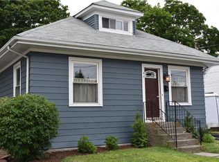 43 Annie St, Pawtucket, RI 02861