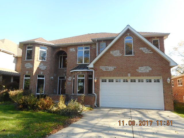 1st image of 2273 Sprucewood Ave