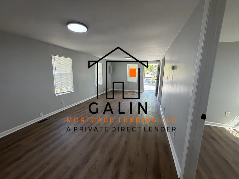 4401 Meding St — Photo 3