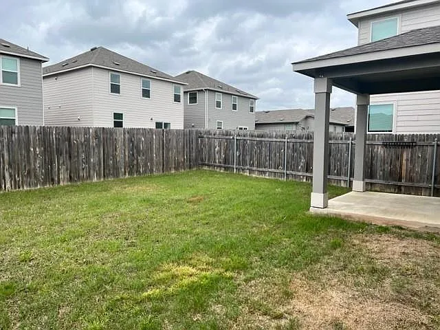 6420 Carriage Pines Dr — photo 10