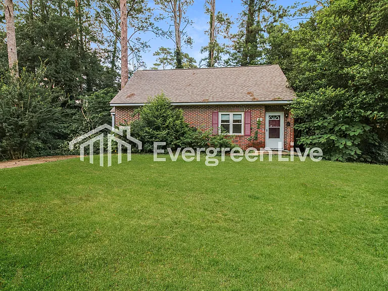 143 W Rosemary Rd — Photo 15