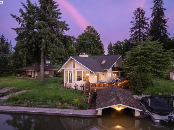 26 Walden Is, Silverlake, WA 98645