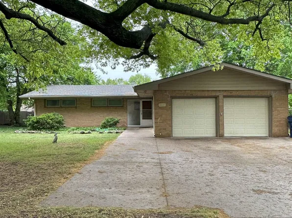 6427 E Marjorie St, Wichita, KS 67206