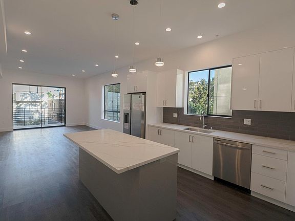 2nd image of 5254 Denny Ave