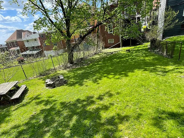 642 Forest Ave — Photo 18