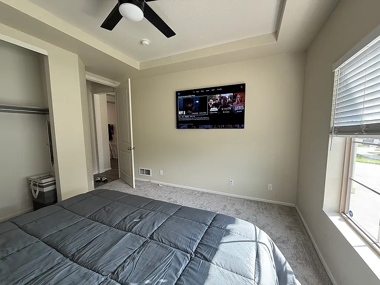 4910 Cathay Ct — Photo 15