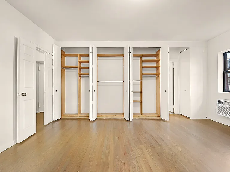 121 Madison Ave #PHC — Photo 2