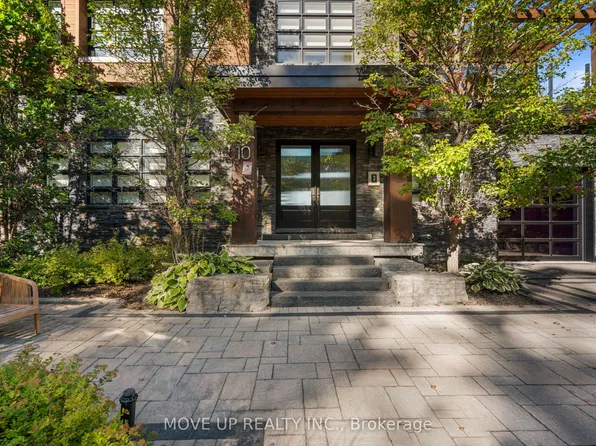 10 Hiawatha Ave, Wasaga Beach, ON L9Z 2L9