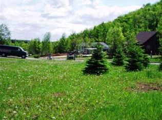 4 Reed Dr, Silver Bay, MN 55614