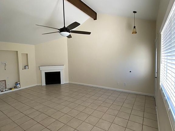 3rd image of 2201 W Potter Dr
