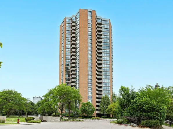 2000 Islington Ave #1912, Toronto, ON M9P 3S7