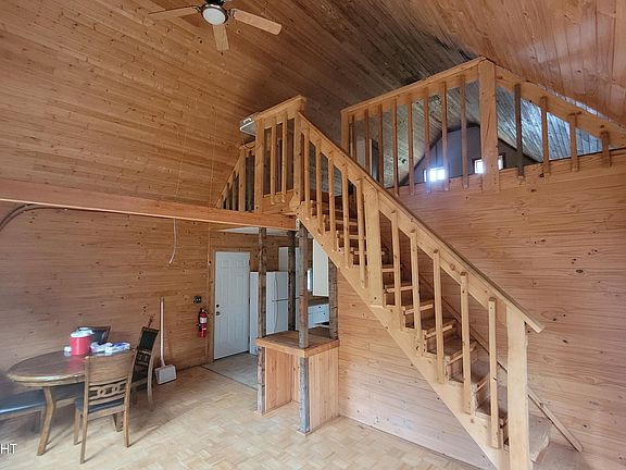 5th image of 62 Spruce Ave