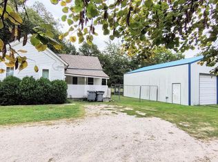 27 E Logan Ave, Emporia, KS 66801