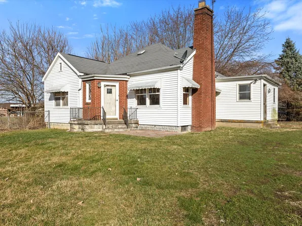 6504 N Forrest St, Martinsville, IN 46151