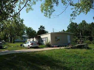 4214 Oak Ln, Jefferson City, MO 65109