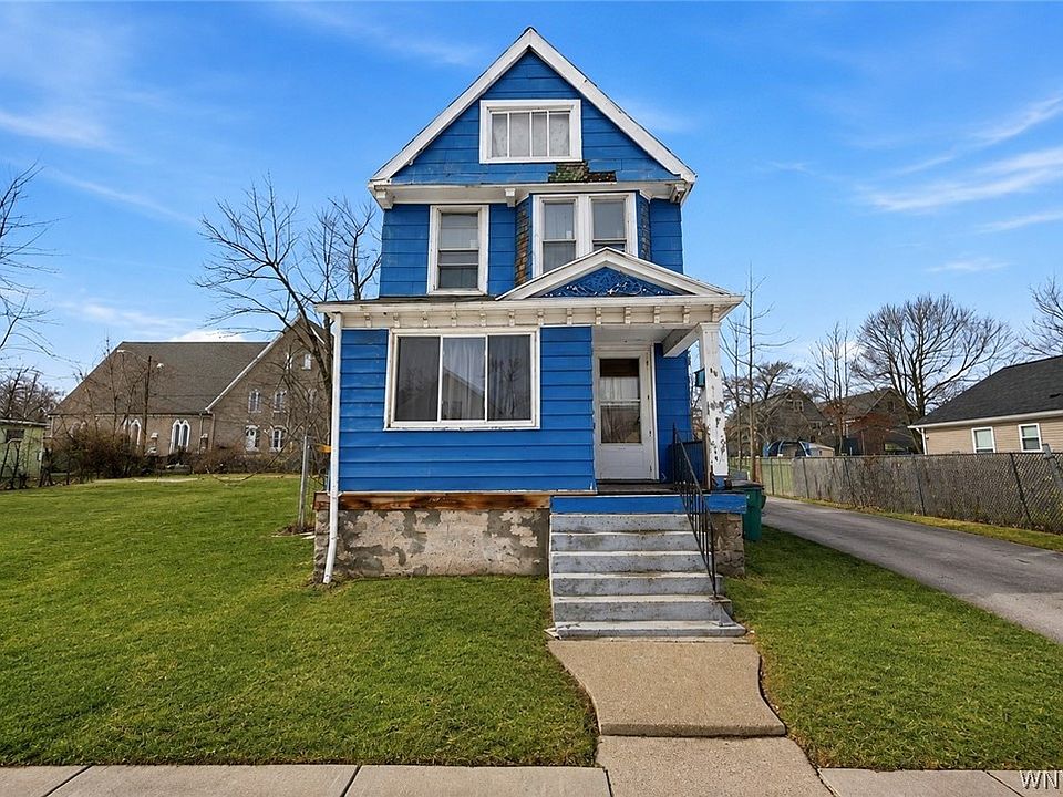 1st image of 64 Verplanck St