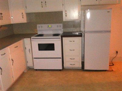 4th image of 419 Walnut St