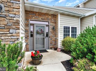 2937 Halstead Ln UNIT 19, York, PA 17404