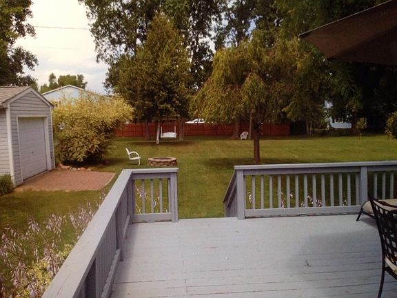 4th image of 7191 Denissen St